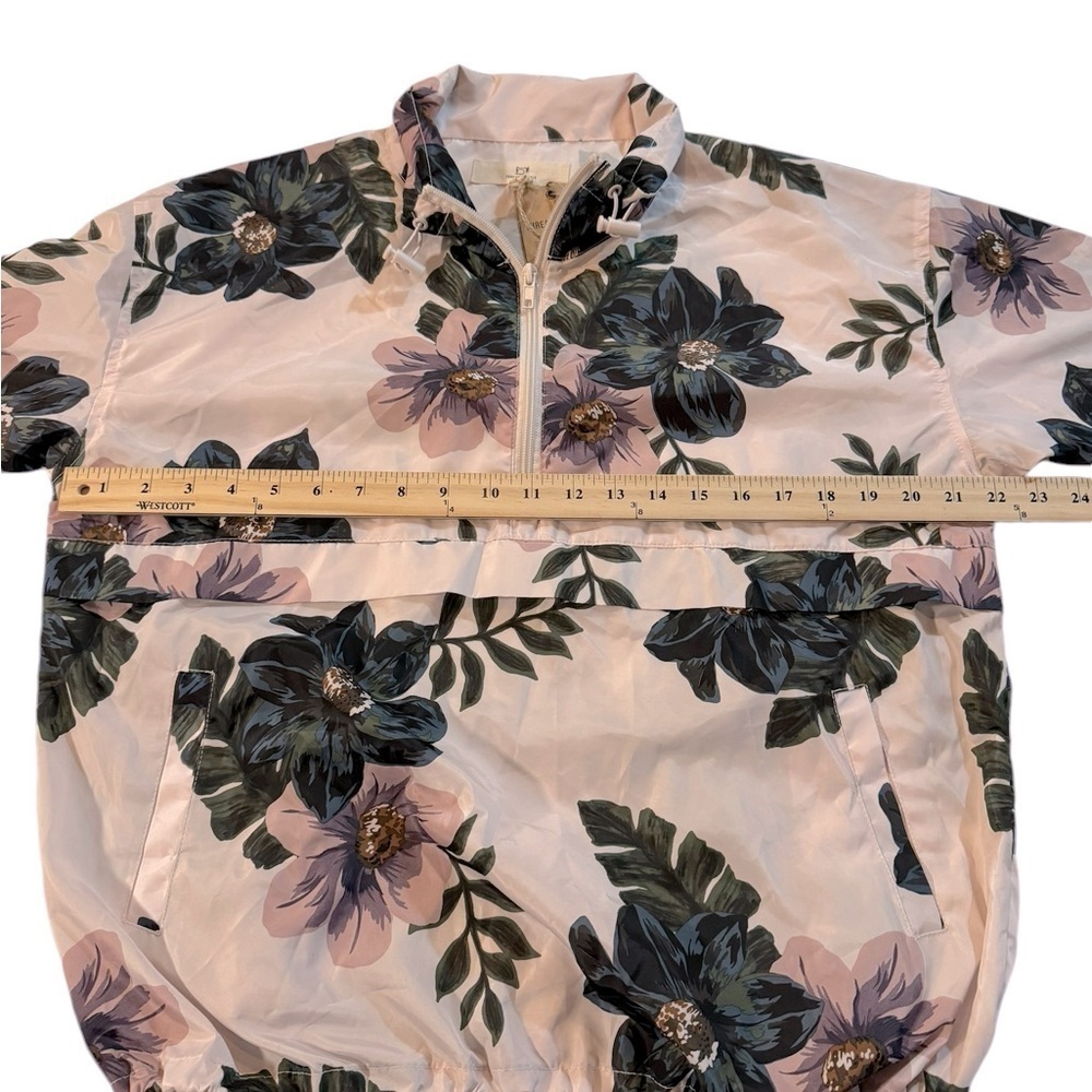 NWT Thread Supply Womens Floral Purple Half Zip Hooded Pullover Jacket Size M - Picture 7 of 10